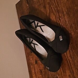 Anne Klein Women's Black Sport Wedge Pumps size 7